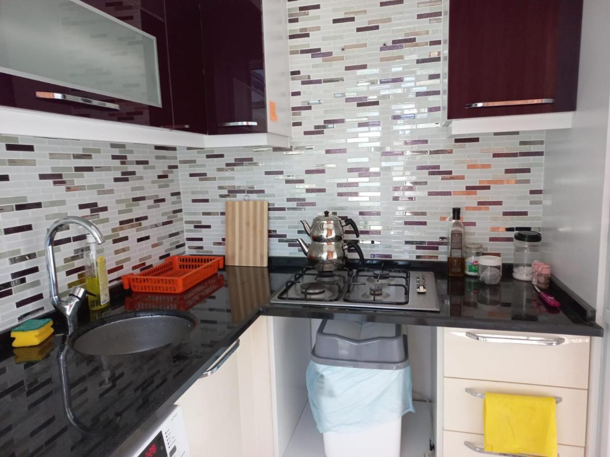 Adventurous Local Hostel Фетхіє Екстер'єр фото